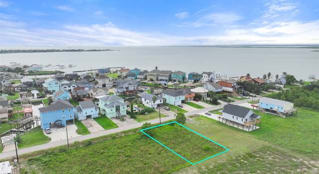 Photo of 1222 23rd St, San Leon, TX 77539