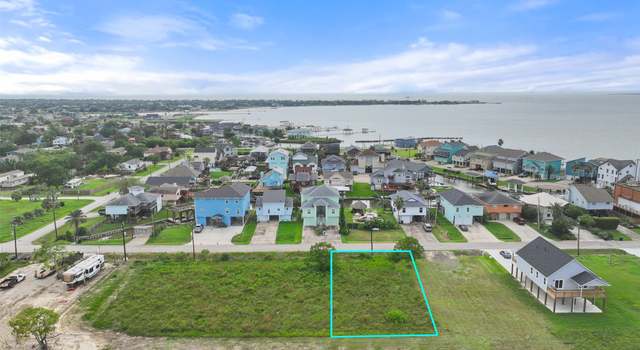 Photo of 1222 23rd St, San Leon, TX 77539