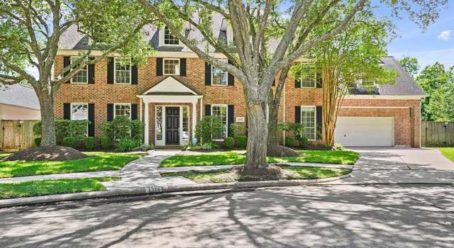 Photo of 3306 Alcorn Crossing Dr, Sugar Land, TX 77479