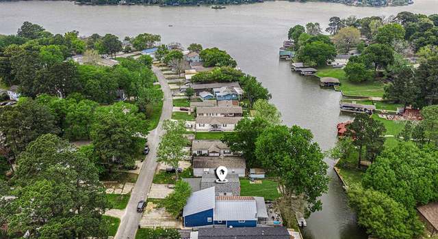 Photo of 14178 Shadow Bay Dr, Willis, TX 77318