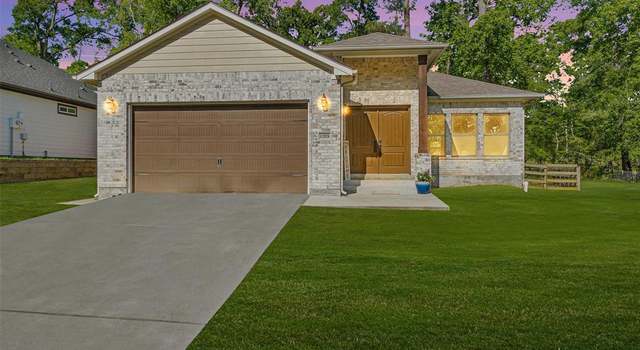Photo of 12178 Mustang Ave, Willis, TX 77378