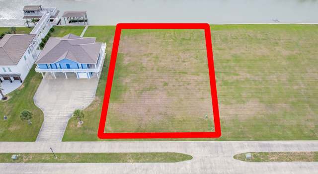 Photo of 1817 Laguna Harbor Estate Blvd, Port Bolivar, TX 77650
