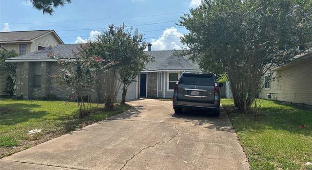 Photo of 15311 Riverside Grove Dr, Houston, TX 77083