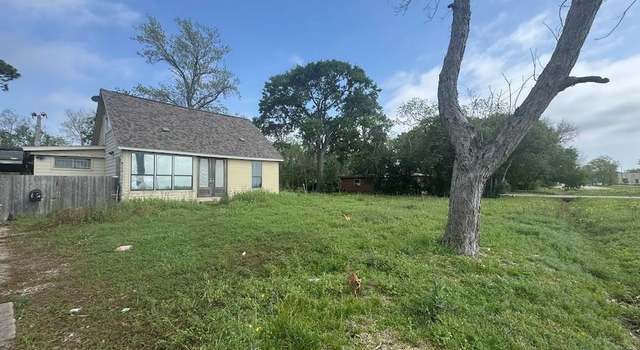 Photo of 6815 Airport Blvd, Houston, TX 77061