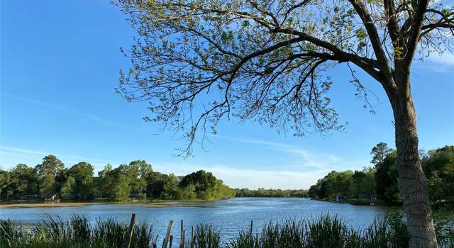 Photo of 85 County Road 1333, Liberty, TX 77575