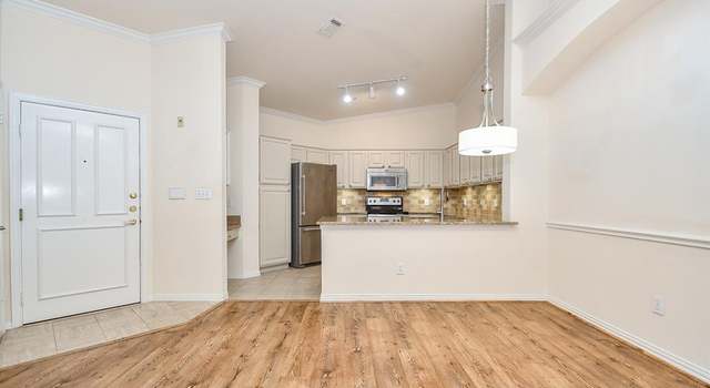 Photo of 2100 Welch St Unit C305, Houston, TX 77019