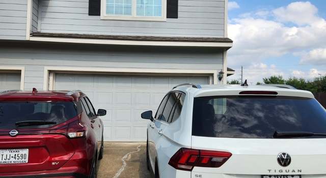 Photo of 15903 Winston Point Ln, Houston, TX 77084