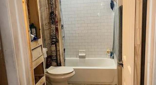 Photo of 17331 Red Oak Dr #8, Houston, TX 77090