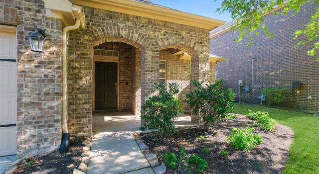 Photo of 17414 Sandalisle Ln, Richmond, TX 77407