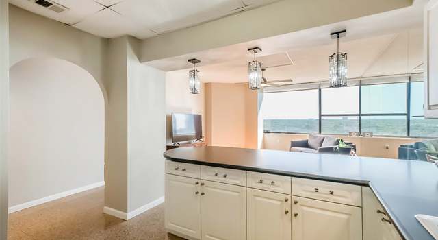 Photo of 15 Greenway Plz Unit 11B, Houston, TX 77046