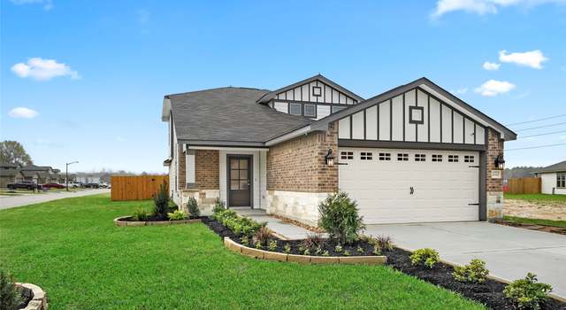 Photo of 12004 Matthew Gaines Dr, Houston, TX 77048