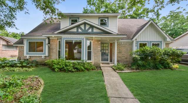 Photo of 6206 Bankside Dr, Houston, TX 77096
