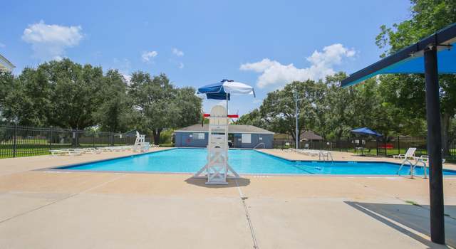 Photo of 534 Magnolia Bend St, League City, TX 77573