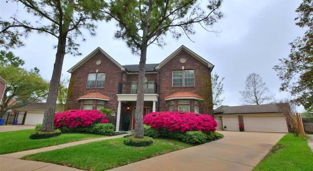Photo of 7907 Gulf Isle Ct NE, Houston, TX 77095
