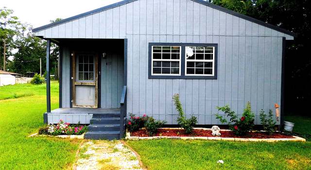 Photo of 415 E Sherwood Dr, Livingston, TX 77351