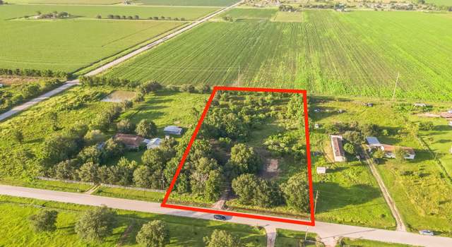 Photo of 15035 Quail Covey Ln, Guy, TX 77444