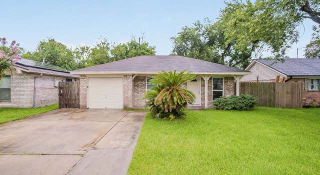 Photo of 4911 Hannas Reef Dr, Bacliff, TX 77518