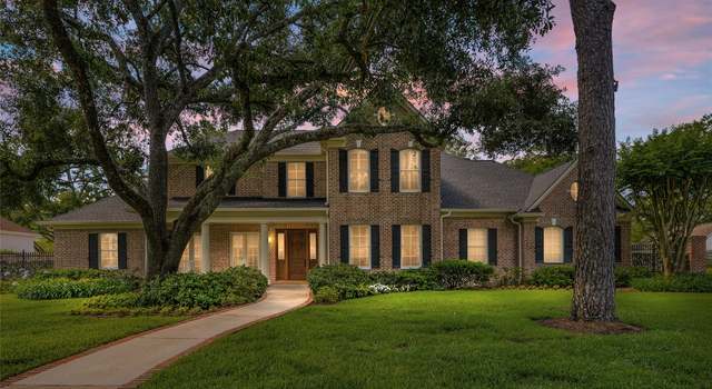 Photo of 11919 Broken Bough Dr, Bunker Hill Village, TX 77024