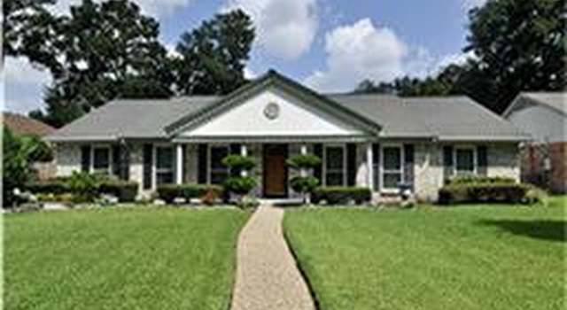 Photo of 5814 Old Lodge Dr, Houston, TX 77066