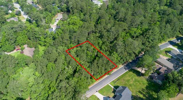 Photo of 156 Brookhollow Dr, Huntsville, TX 77340