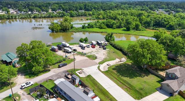 Photo of 13236 Enchanted Vis, Willis, TX 77318