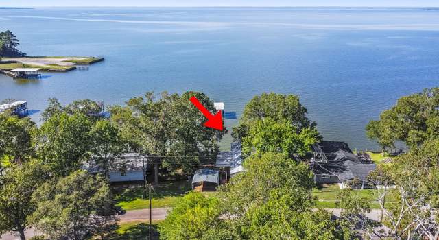Photo of 210 Rain Forest Rd, Onalaska, TX 77360