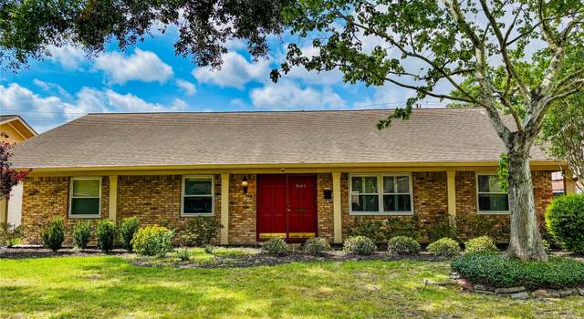 Photo of 9647 Winsome Ln, Houston, TX 77063