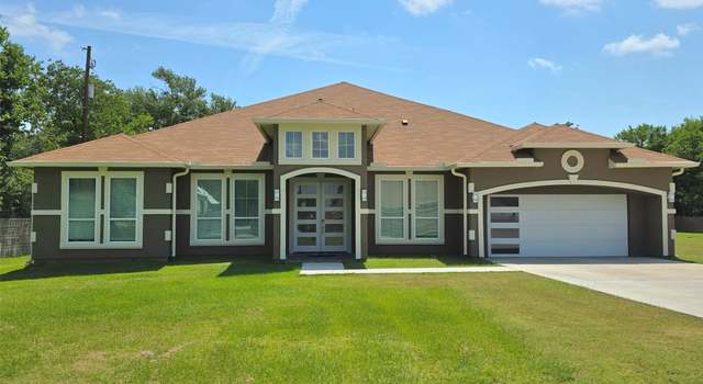 Photo of 807 Steele Rd Unit A, Highlands, TX 77562