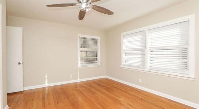 Photo of 6718 W Bayou Dr, Hitchcock, TX 77563