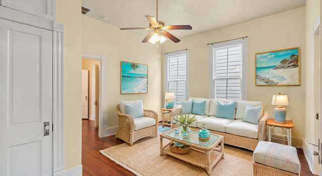 Photo of 1621 Ursuline St, Galveston, TX 77550