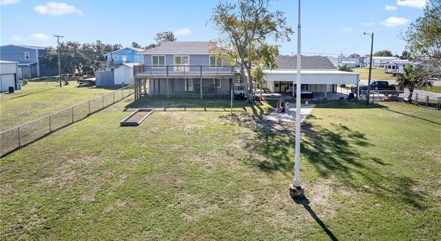 Photo of 610 N 13th Ave, Port O Connor, TX 77982