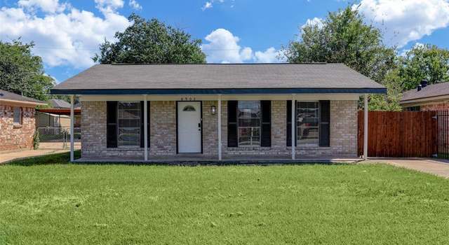 Photo of 8902 Klondike St, Houston, TX 77075