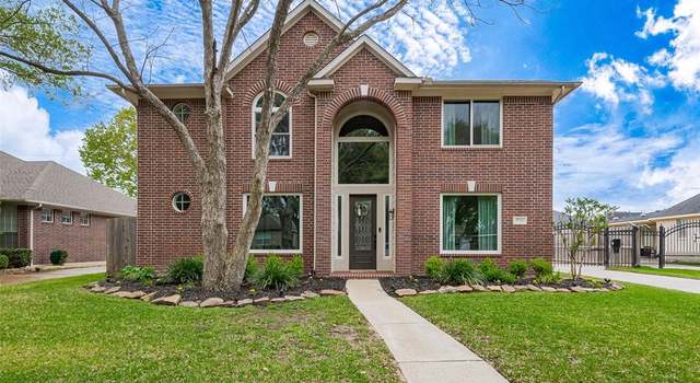 Photo of 5714 Pebble Bank Ln, Houston, TX 77041