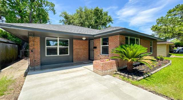 Photo of 1027 Globe St, Houston, TX 77034