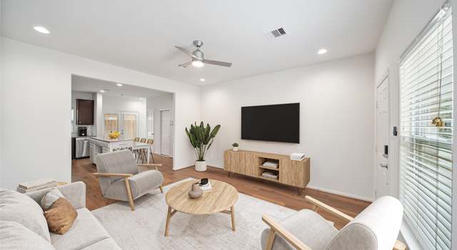 Photo of 3210 Baer St, Houston, TX 77020