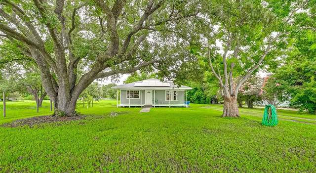 Photo of 8719 Altimore Rd, Needville, TX 77461