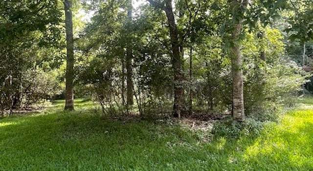 Photo of walden 10 Pebble Beach Cir, Montgomery, TX 77356
