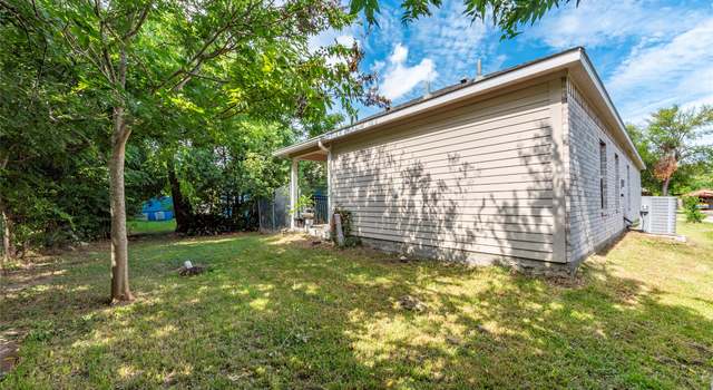 Photo of 1111 12th 1/2 St N, Texas City, TX 77590