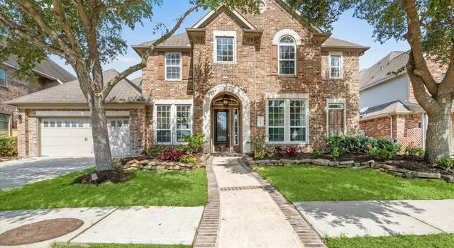 Property at 11127 Salento Ct, Richmond, TX 77406, 5 beds, 4.5 baths