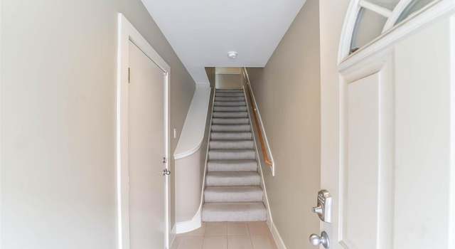 Photo of 8715 Meadowcroft Dr #604, Houston, TX 77063
