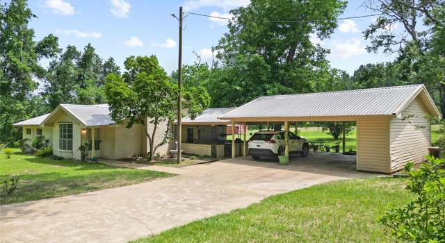 Photo of 101 Old Quarters Rd, Oakhurst, TX 77359