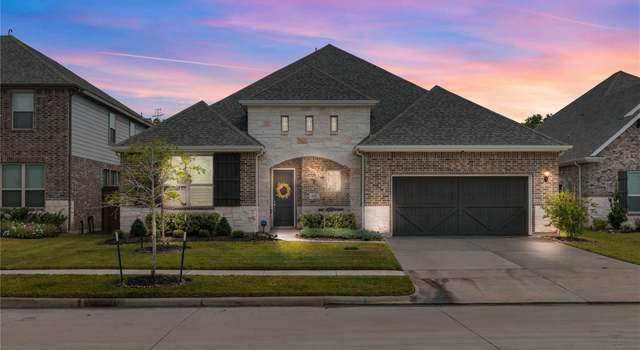 Photo of 1017 Goose Creek St, Webster, TX 77598