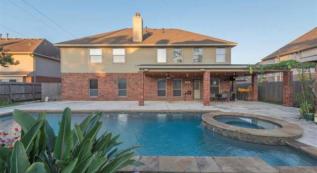 Photo of 3818 Houston Lake Dr, Pearland, TX 77581