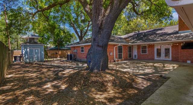 Photo of 1105 Woods Dr, Liberty, TX 77575