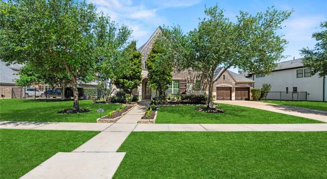 Photo of 5518 Fleming Rock Ln, Fulshear, TX 77441
