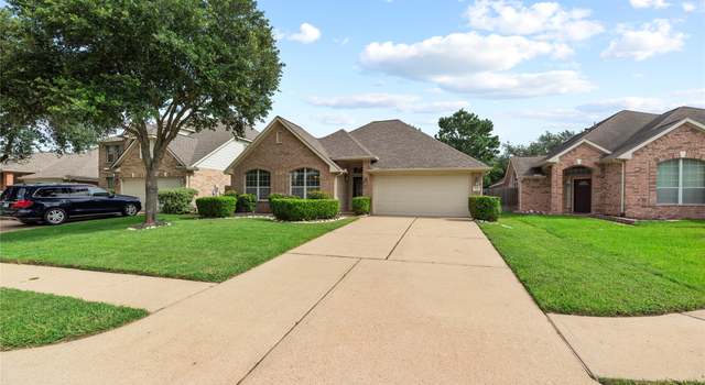 Photo of 7639 Golden Thistle Ln, Cypress, TX 77433