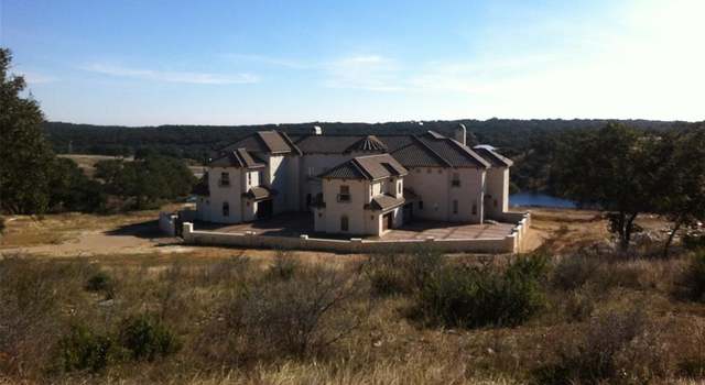 Photo of 323 S Clear Lake Dr S, New Braunfels, TX 78132