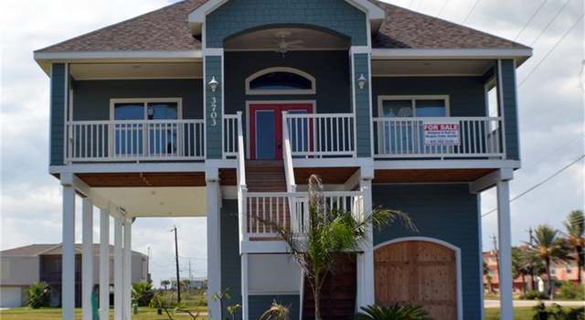 Photo of 3703 Pirates Beach Cir, Galveston, TX 77554
