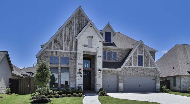 Photo of 11814 Greenwood Dr, Mont Belvieu, TX 77523