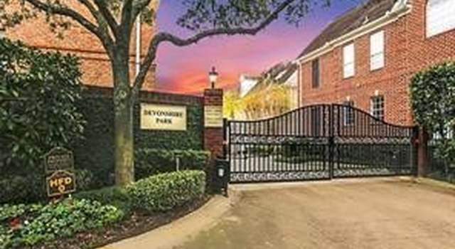 Photo of 6821 Staffordshire Blvd, Houston, TX 77030
